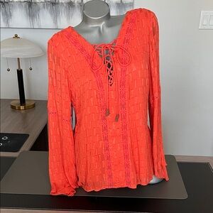 Idyllwind Coral Lace Trim Peasant Top